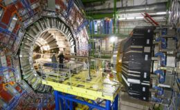 Le grand collisionneur de hadrons prêt pour la recherche
