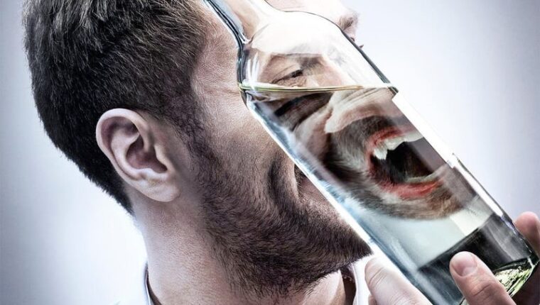L'alcol aumenta il rischio di cancro — scienziati statunitensi L'alcol aumenta il rischio di cancro — scienziati statunitensi