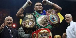 Украинский боксер Александр Усик - абсолютный чемпион мира
