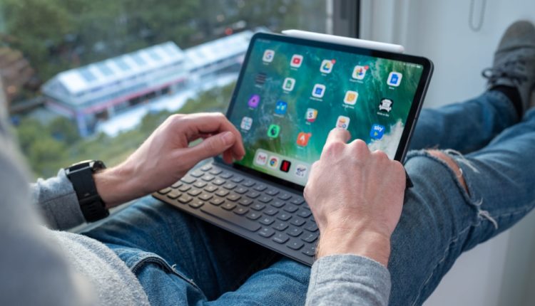 Apple iPad 7-го поколения с Retina дисплеем