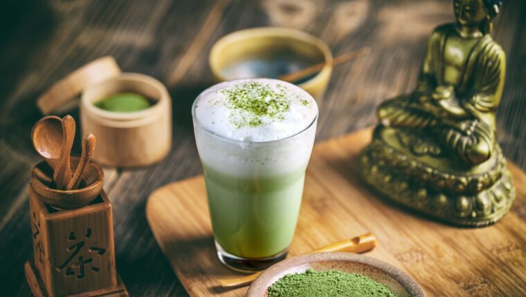Matcha : qu'est-ce que c'est, bienfaits, comment préparer et boire