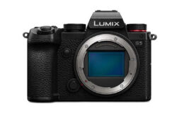 Panasonic LUMIX S5: Vollformat-Einsteigerkamera