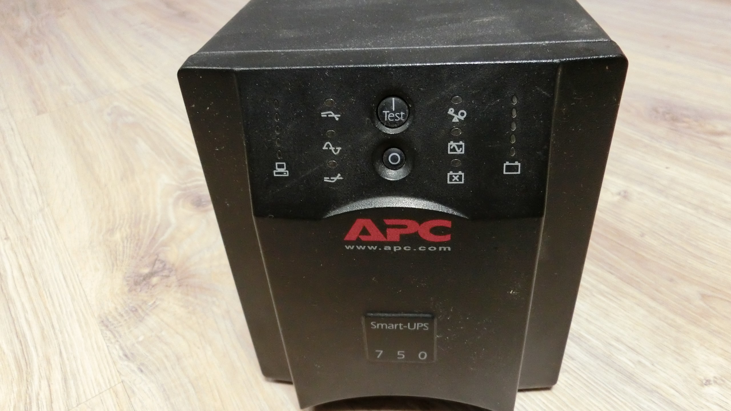 APC Smart-UPS - какие аккумуляторы лучше | TeraNews.net