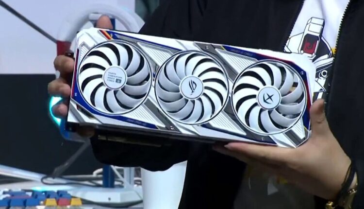 ASUS ROG Strix GeForce RTX 3090 Gundam