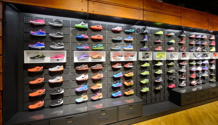 Какая мода на кроссовки – весна-лето 2021 год