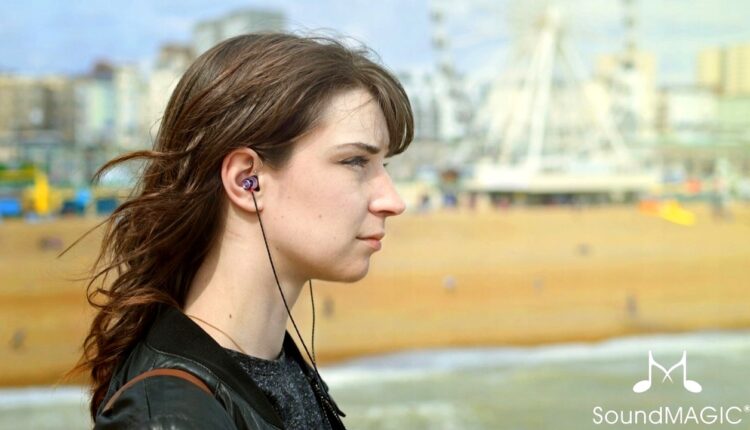 SoundMAGIC E10 - портативные внутриканальные наушники