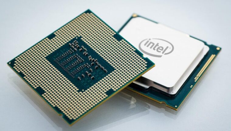 Aktien des Unternehmens Intel fallen im Preis – AMD an der Spitze