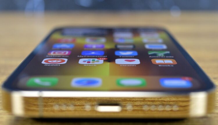 Защитная пленка на айфон 14 pro max