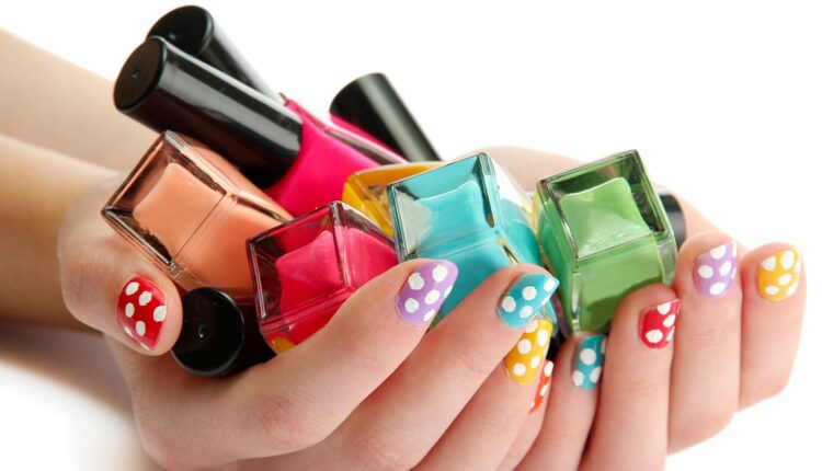 Лаки для ногтей нового поколения в Германии